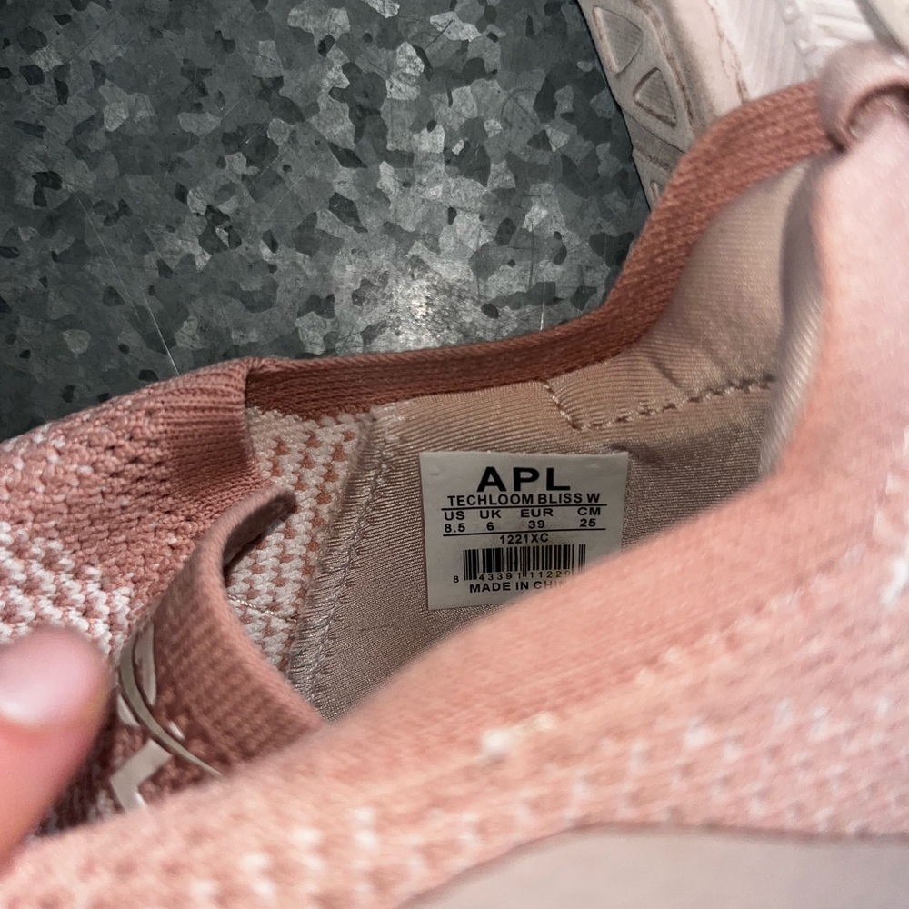 APL-TechLoom Bliss Knit Running Shoe - Picture 8 of 9